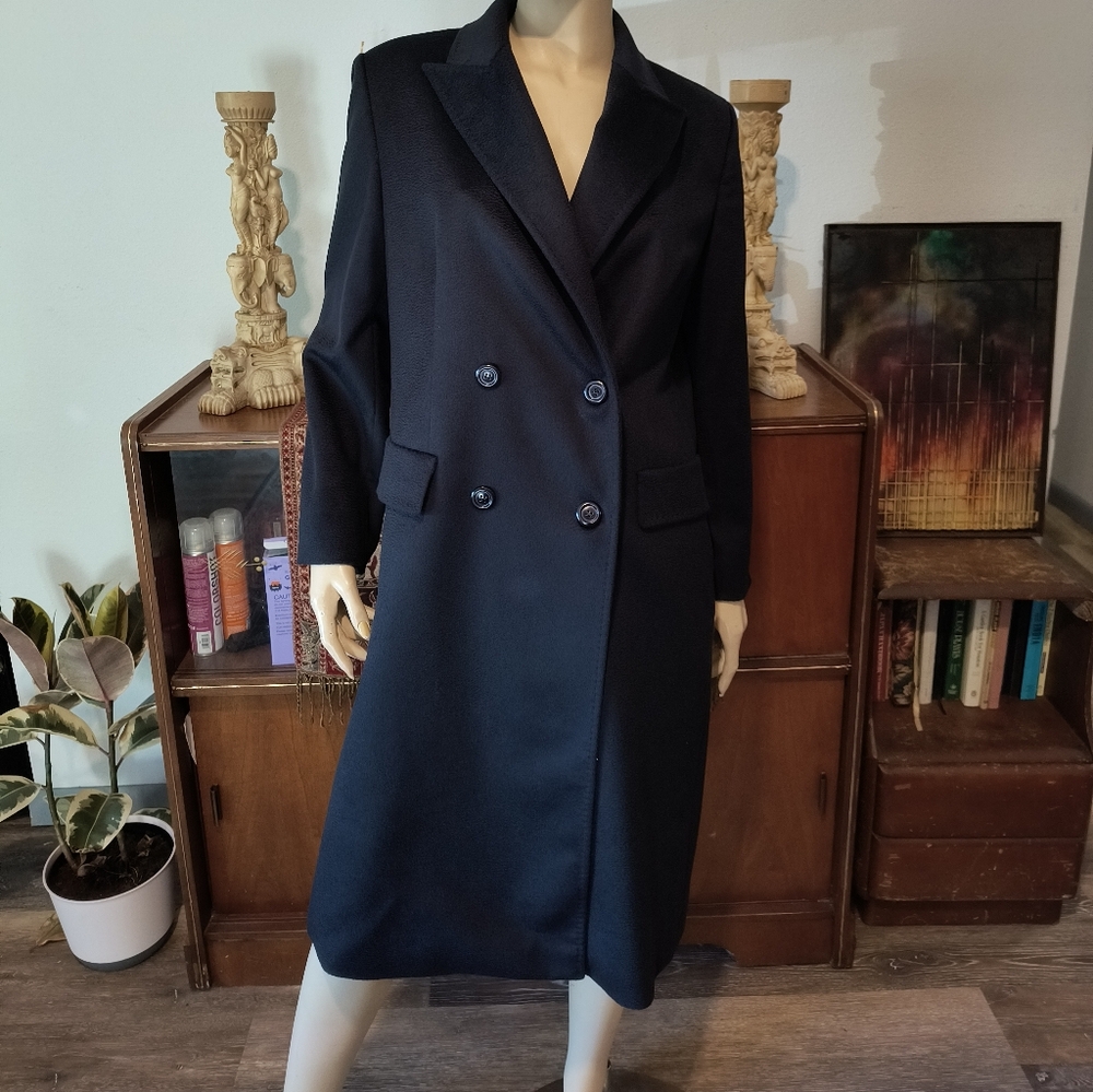 MaxMara Navy Double-Breasted Women's Wool Coat large